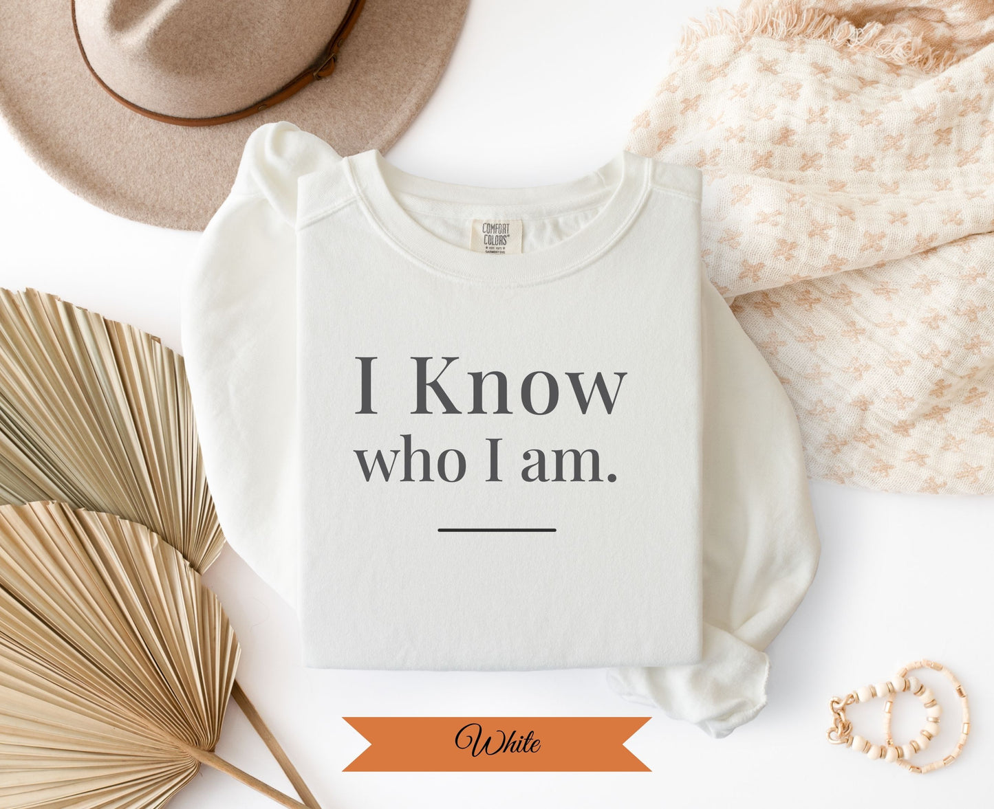 I Know Who I am Sweatshirt | Vintage Crewneck