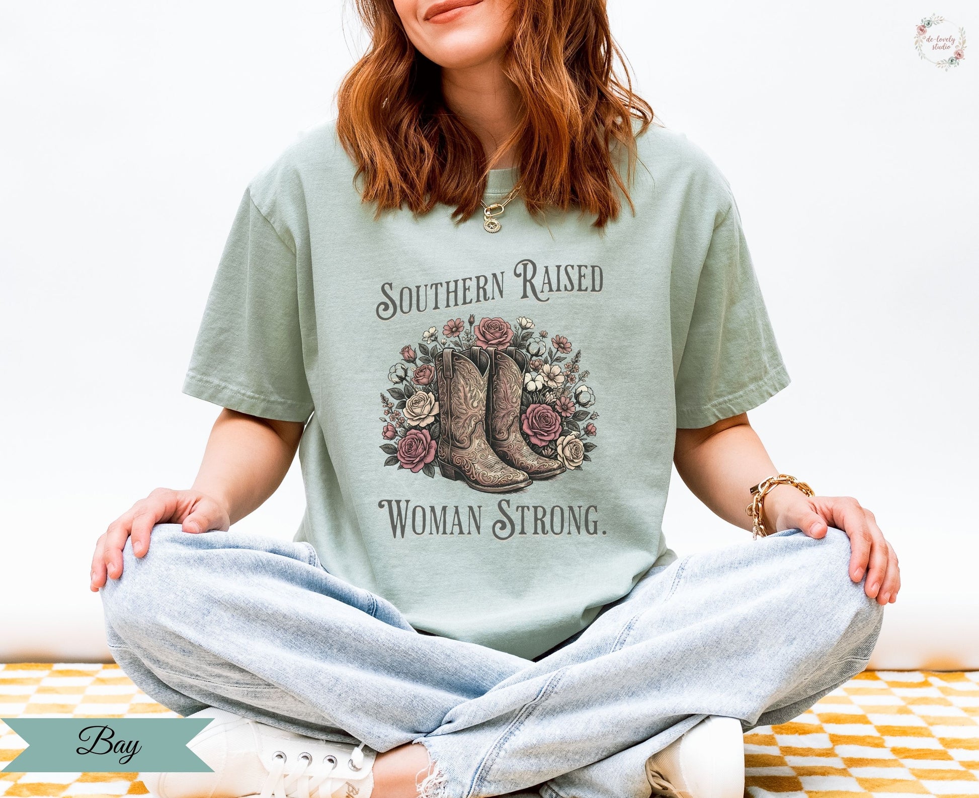 Southern Raised Woman Strong Graphic T-shirt